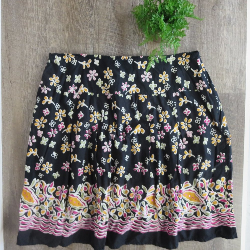 Mix Nouveau 2X Black Floral Skirt